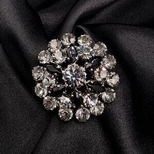 Vintage Rhinestone & Black Glass Floral Brooch